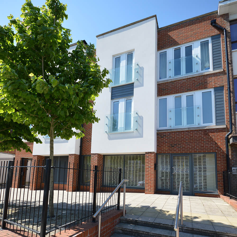 150 Field End Road